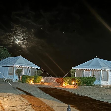 Sunny Desert Camp Kūri Exterior foto