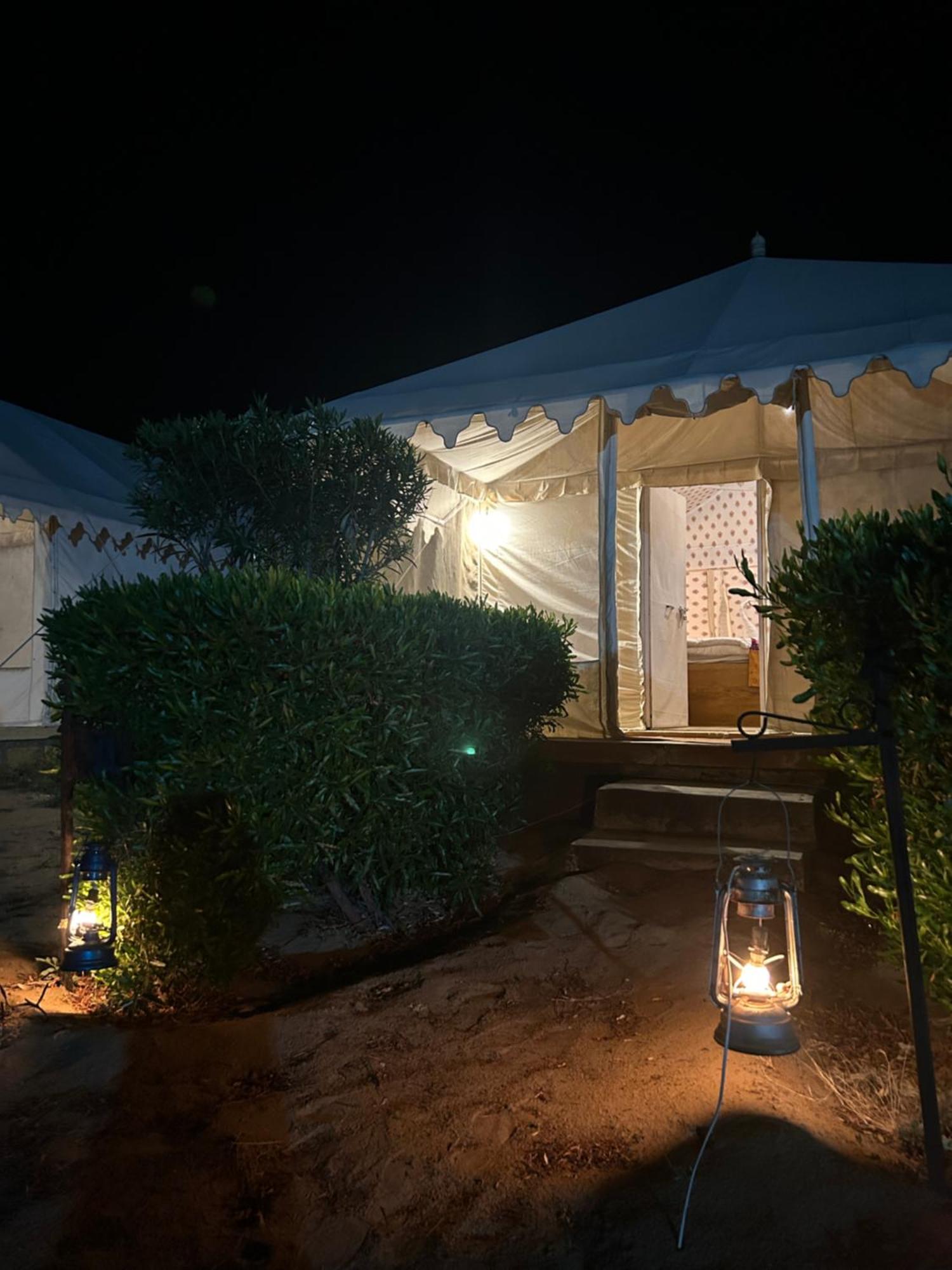 Sunny Desert Camp Kūri Exterior foto